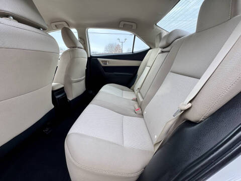 2016 Toyota Corolla LE