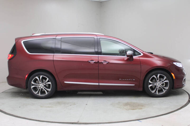 2022 Chrysler Pacifica Pinnacle