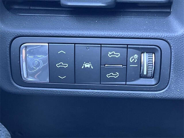 2024 GMC Sierra EV Denali Edition 1