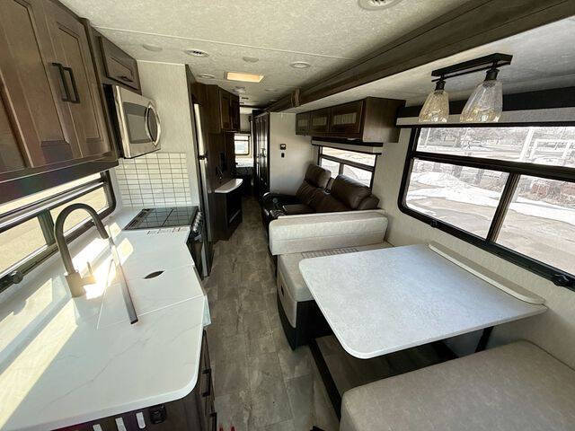2022 Ford Motorhome Chassis