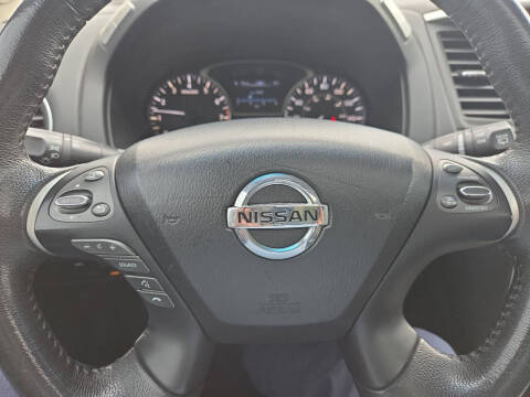 2014 Nissan Pathfinder Platinum