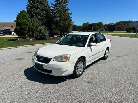 2006 Chevrolet Malibu for sale at JE Autoworks LLC in Willoughby OH