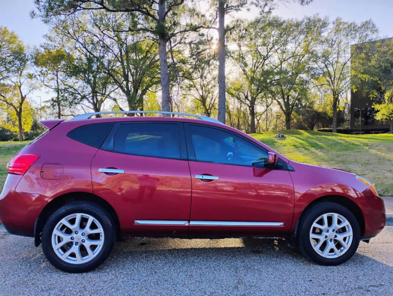 2013 Nissan Rogue SV w/SL Package