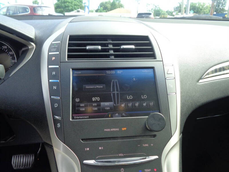 2016 Lincoln MKZ
