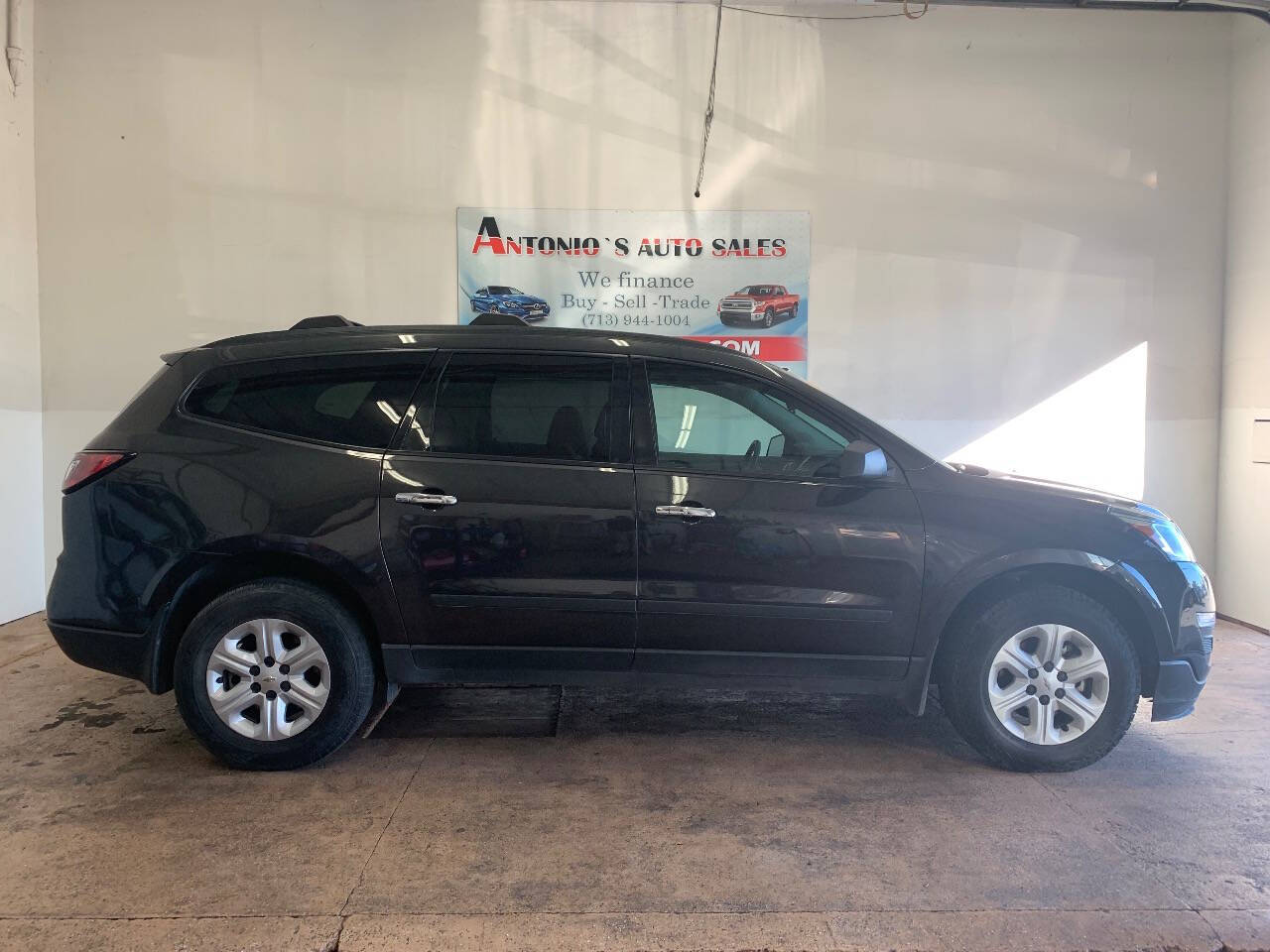 Dk. Gray 2017 Chevrolet Traverse LS LS 4dr SUV 2