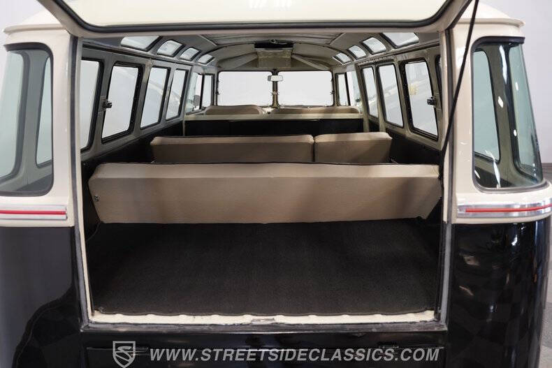 1975 Volkswagen Type 2