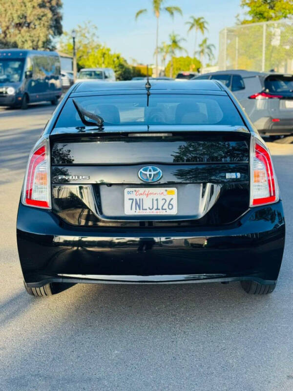2015 Toyota Prius Two