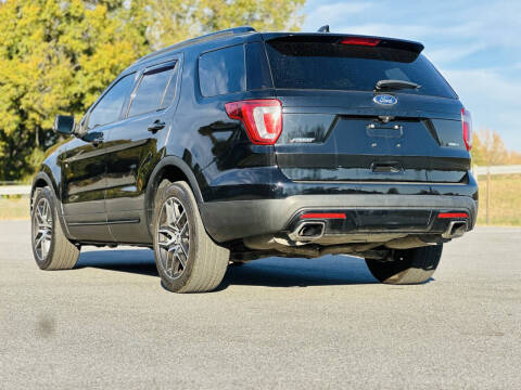 2017 Ford Explorer Sport