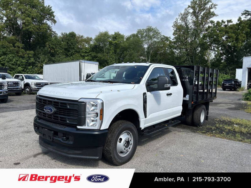 2025 Ford F-350 Super Duty XL