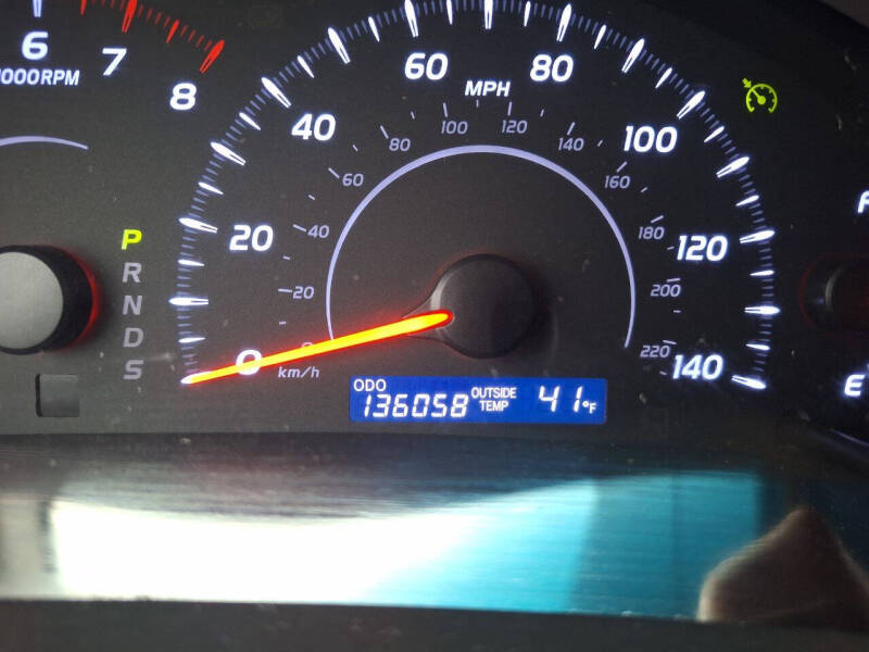 2010 Toyota Camry LE