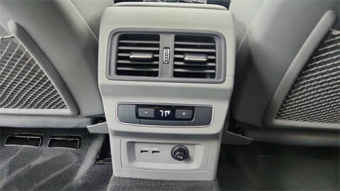 2024 Audi Q5 Sportback quattro S line Prem Plus 45 TFSI