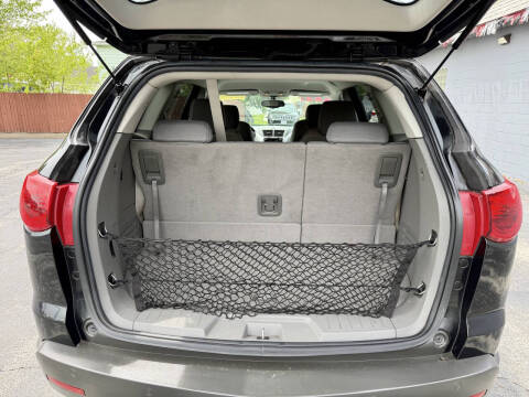 2011 Chevrolet Traverse LT