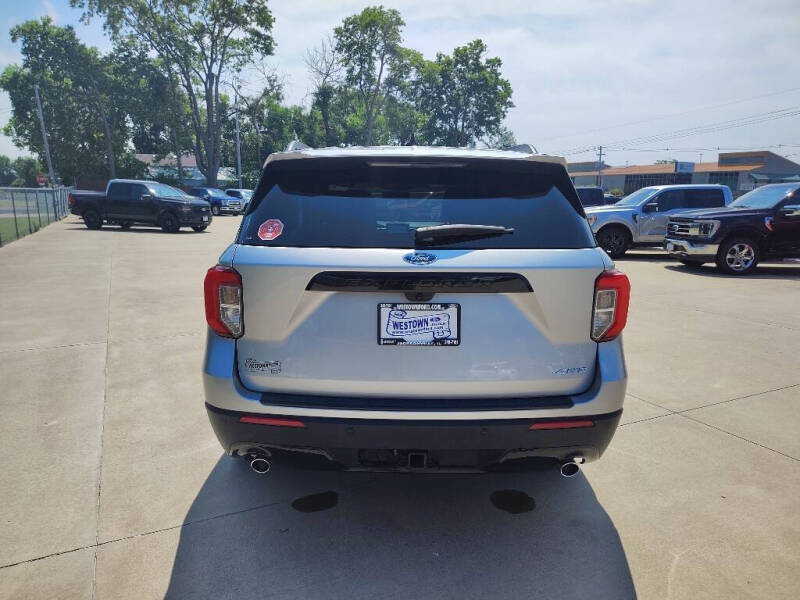 2024 Ford Explorer ST-Line