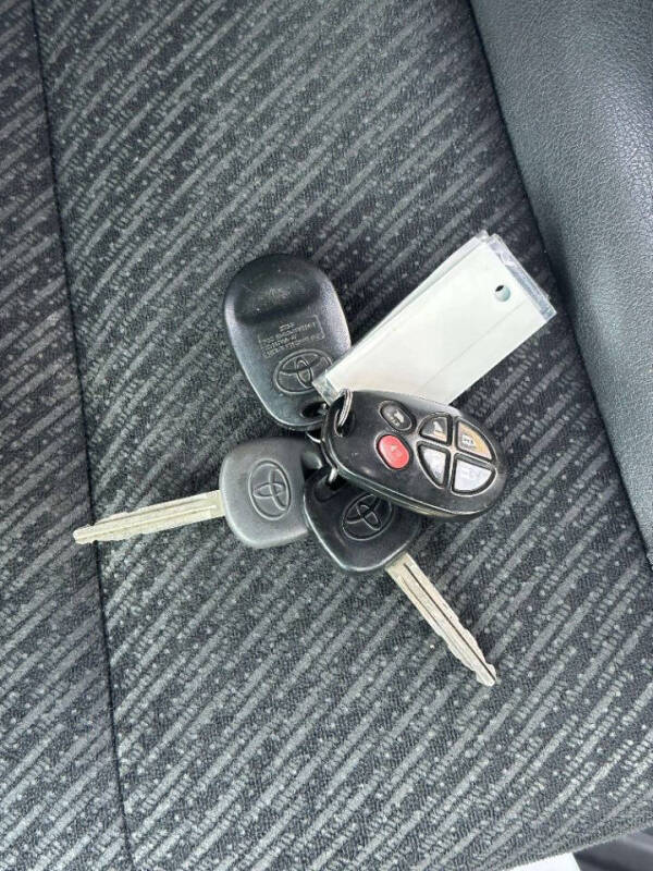 2014 Toyota Sienna SE 8-Passenger