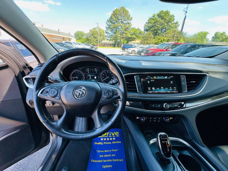2018 Buick Enclave Essence