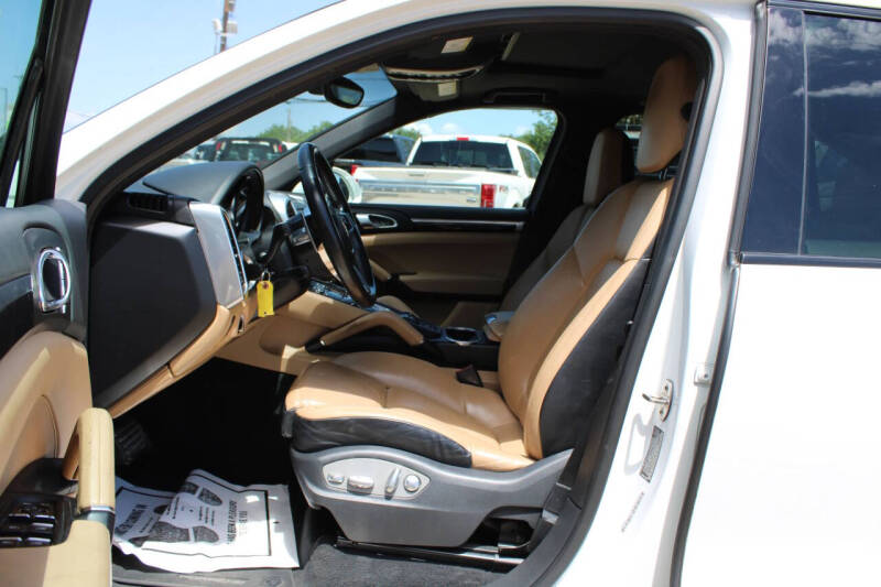 2016 Porsche Cayenne
