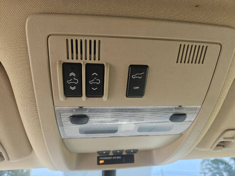 2012 Cadillac Escalade Luxury