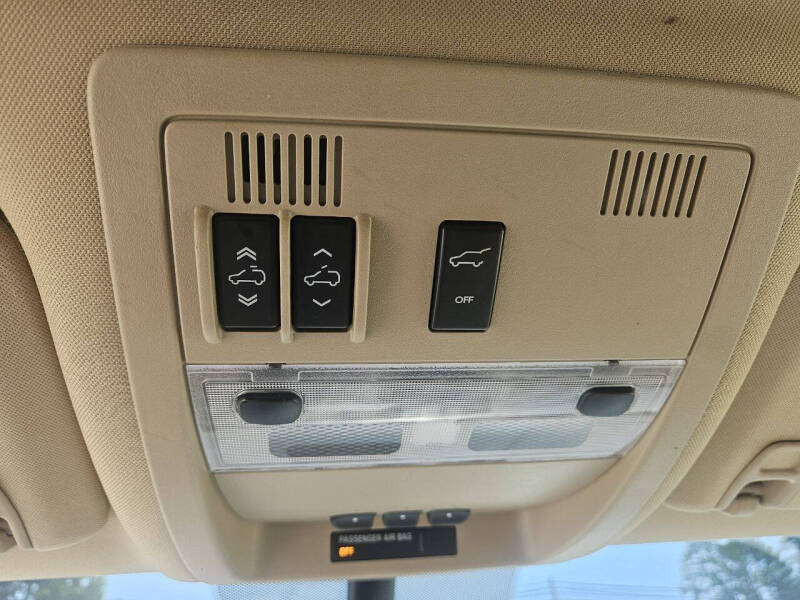 2012 Cadillac Escalade Luxury
