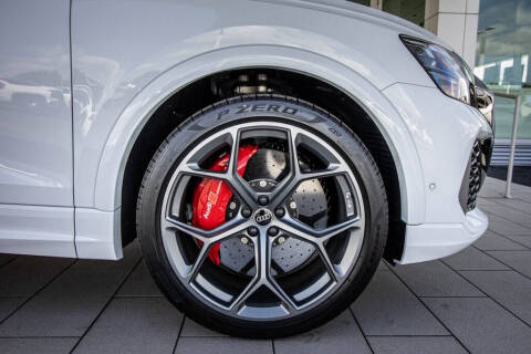 2025 Audi RS Q8 performance 4.0T quattro