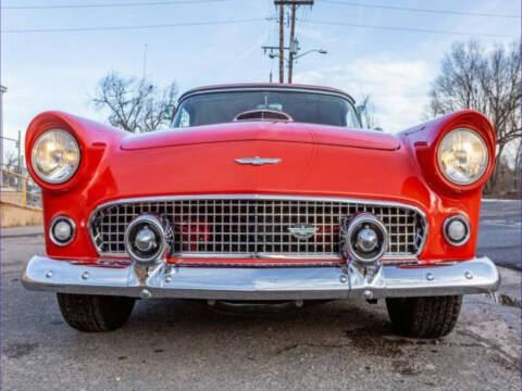 1956 Ford Thunderbird