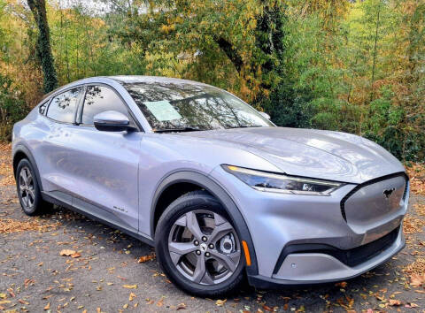 2022 Ford Mustang Mach-E Select