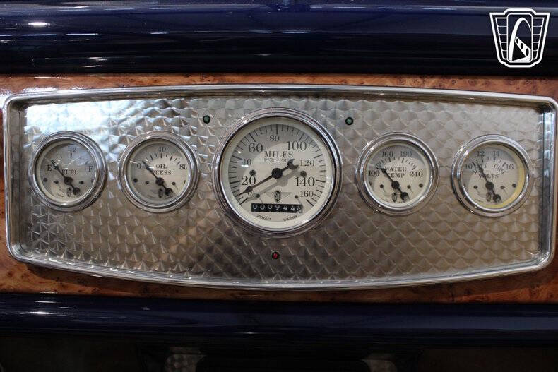 1937 Ford Phaeton