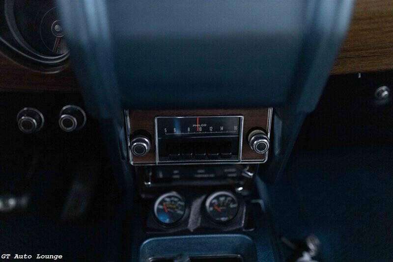1970 Ford Mustang 43