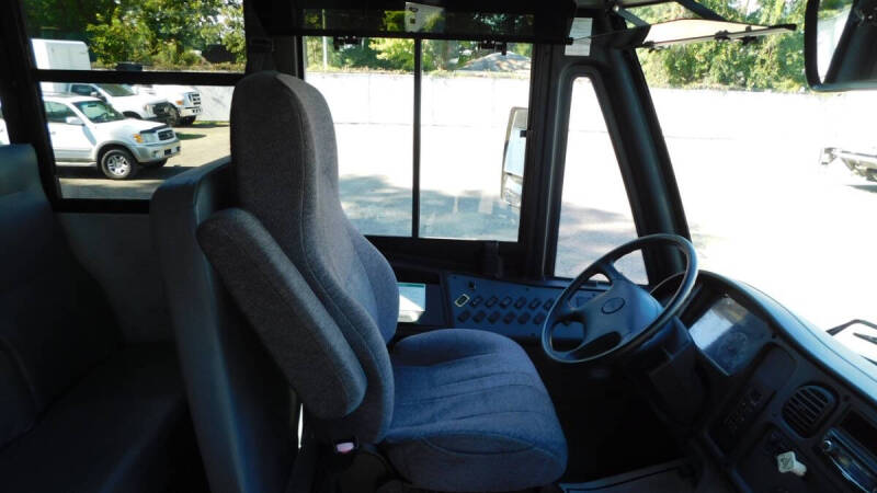 2013 Freightliner B2 Chassis