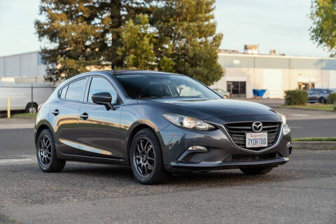2016 Mazda MAZDA3 i Sport