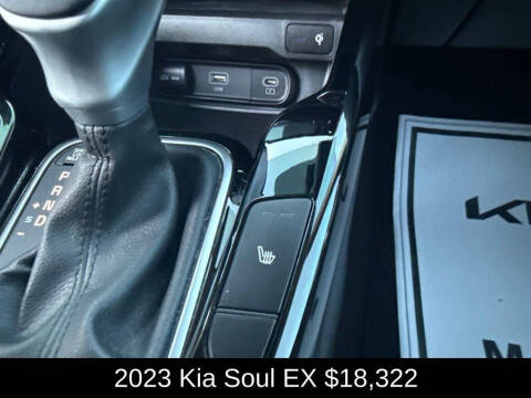 2023 Kia Soul EX
