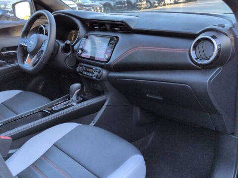 2024 Nissan Kicks SR