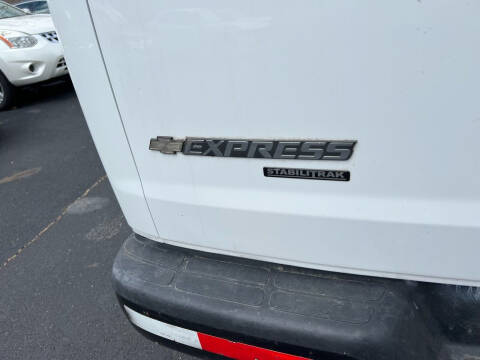 2013 Chevrolet Express 2500