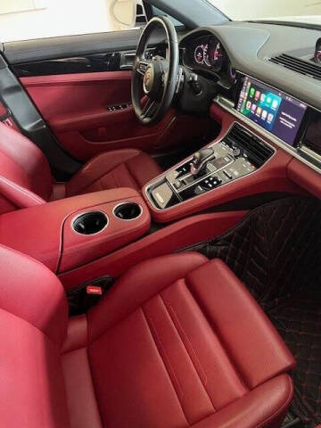 2021 Porsche Panamera