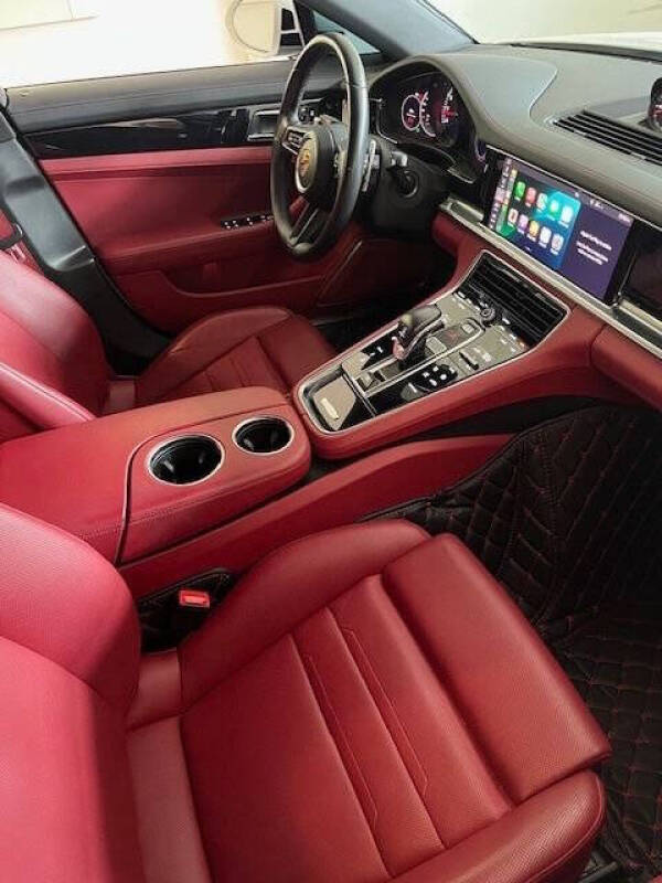 2021 Porsche Panamera