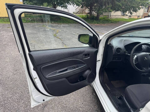 2018 Mitsubishi Mirage ES