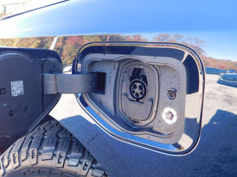 2022 Ford F-150 Lightning Lariat