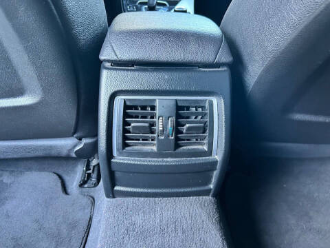 2018 BMW 3 Series 320i