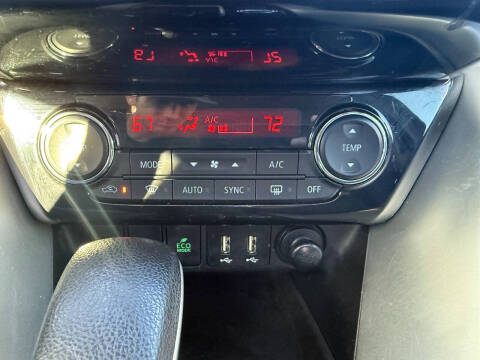 2022 Mitsubishi Eclipse Cross SE Special Edition