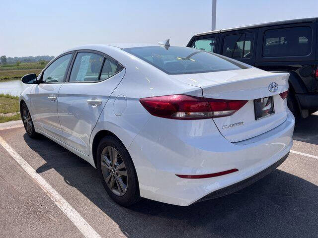 2018 Hyundai Elantra