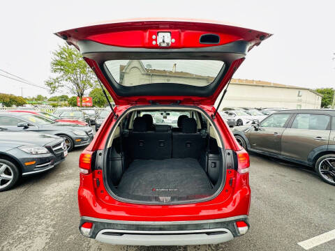 2019 Mitsubishi Outlander ES