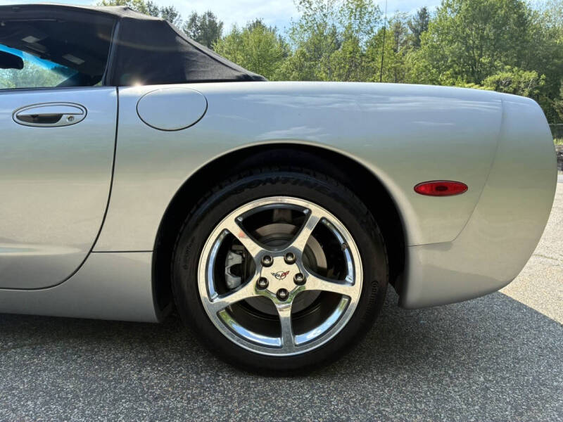 2004 Chevrolet Corvette