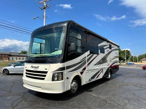 2017 Ford Motorhome Chassis for sale at Moundbuilders Motor Group in Newark OH