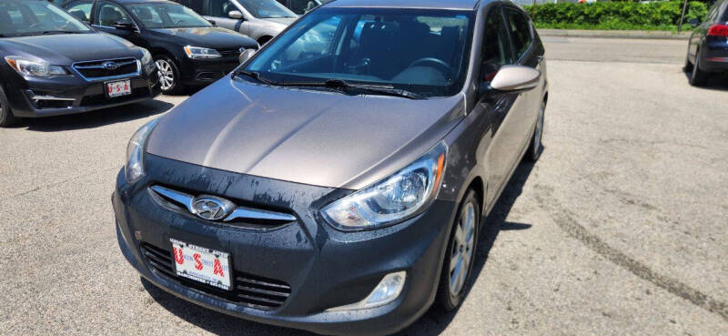 2013 Hyundai Accent SE