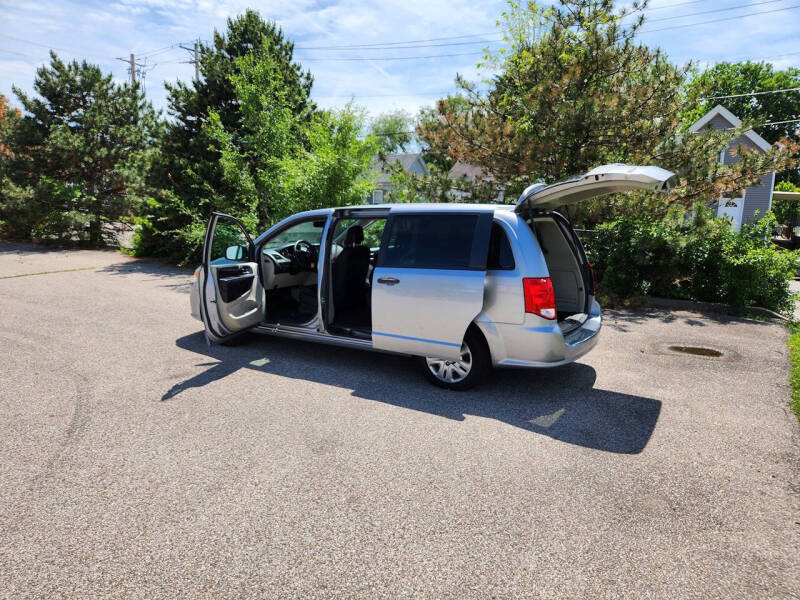 2019 Dodge Grand Caravan SE