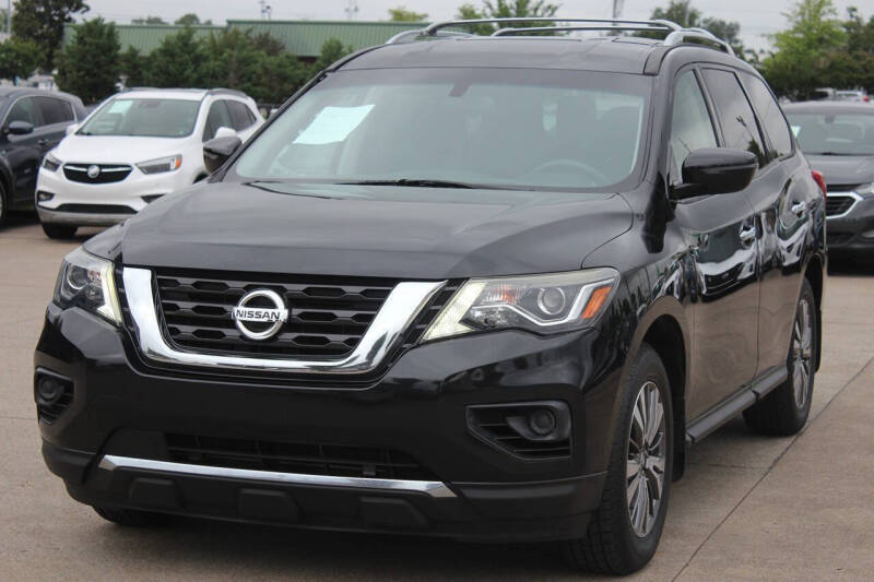 2019 Nissan Pathfinder S