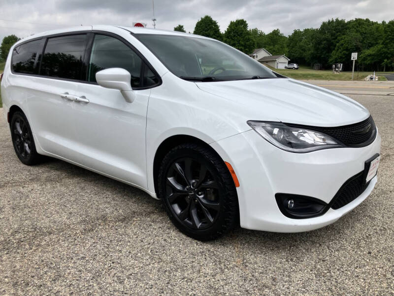 2018 Chrysler Pacifica Touring Plus