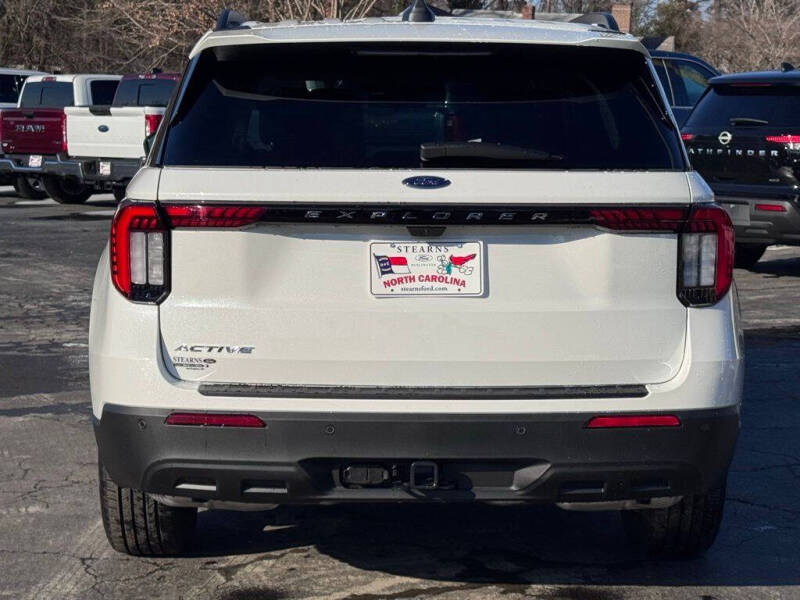 2026 Ford Explorer Active
