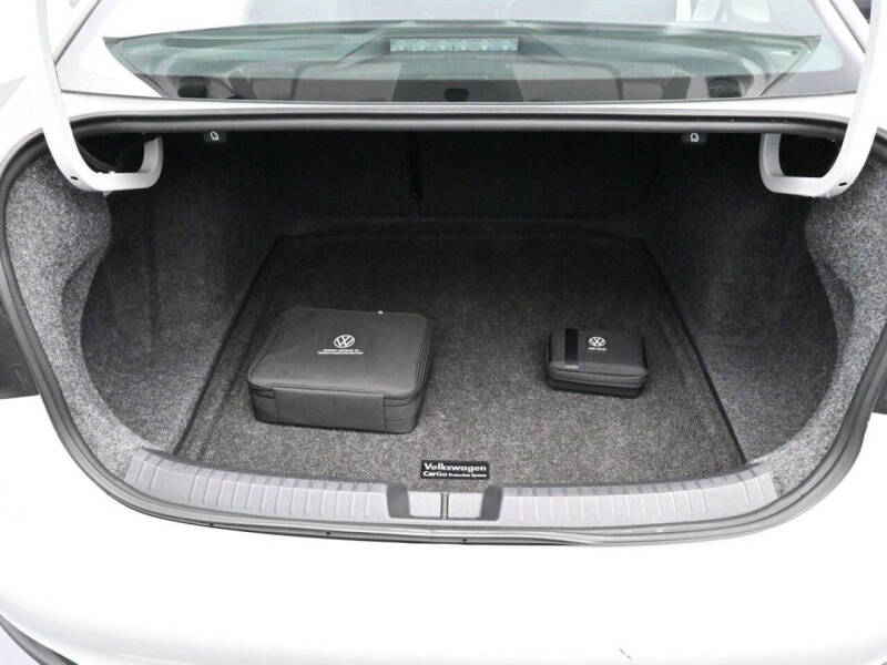 2023 Volkswagen Jetta SE