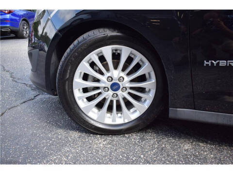 2017 Ford C-MAX Hybrid SE