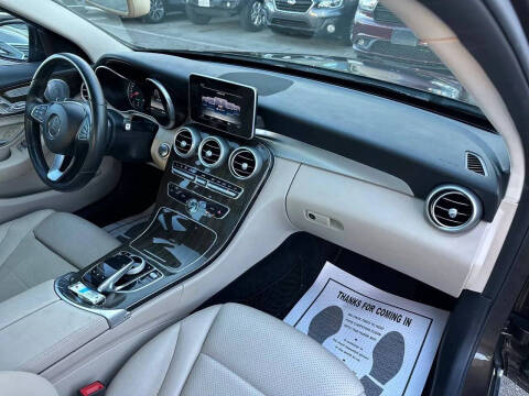 2016 Mercedes-Benz C-Class